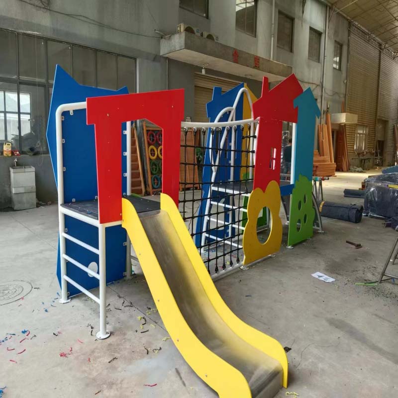 What is non-standard customized amusement equipment