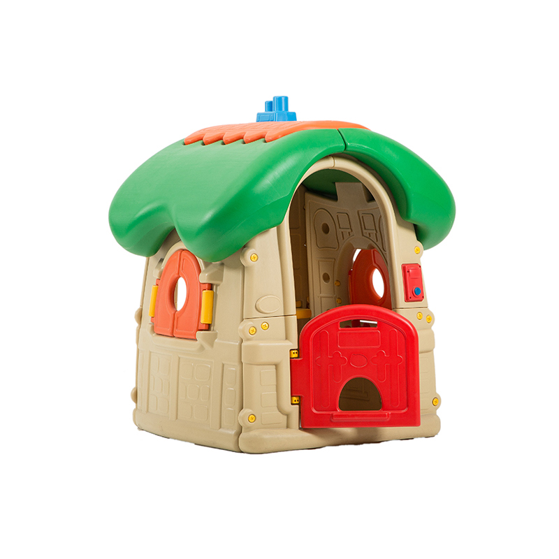 What pleasure can a playhouse bring to children?